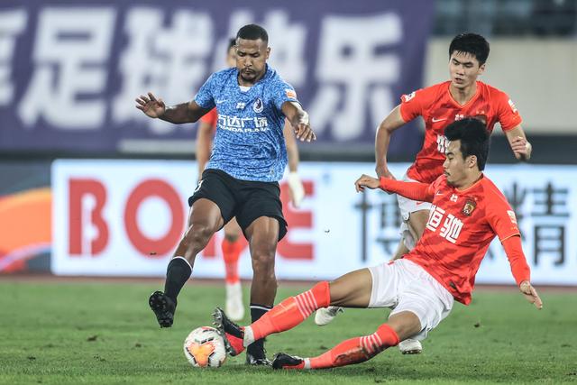 特纳23+10库里低迷13中2 步行者险胜勇士5连胜